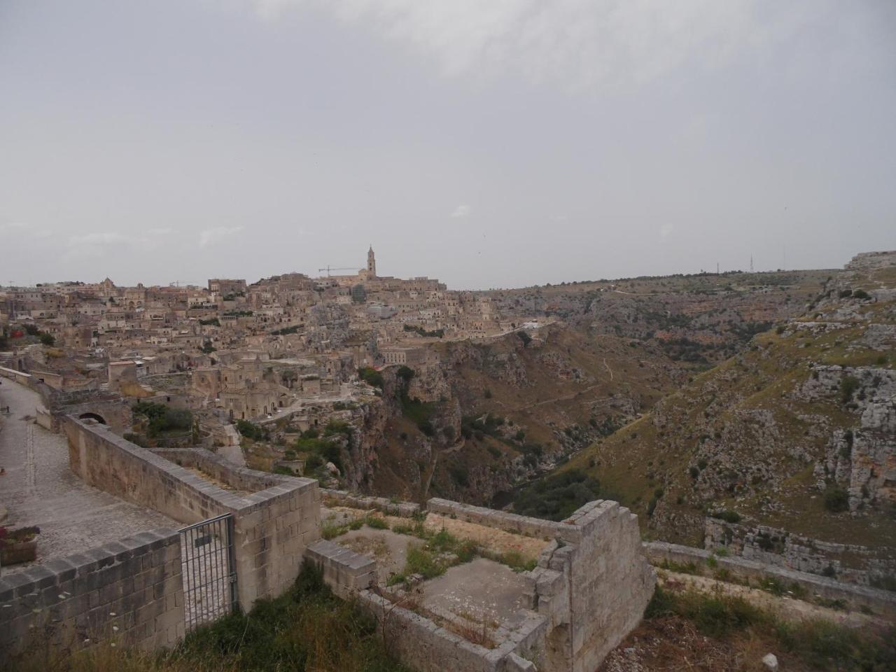 לינה וארוחת בוקר מטרה La Pergola Ai Sassi מראה חיצוני תמונה